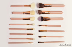 Imogen's makeup brushes